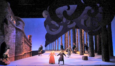 http://www.lasplash.com/uploads/3/Tristan_Und_Isolde-Review-3.jpg